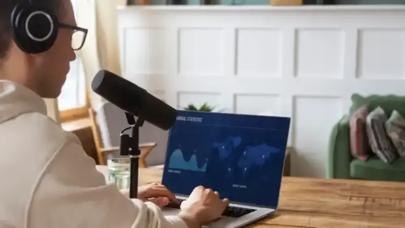 The Best Vocal AI Music Generators Compared