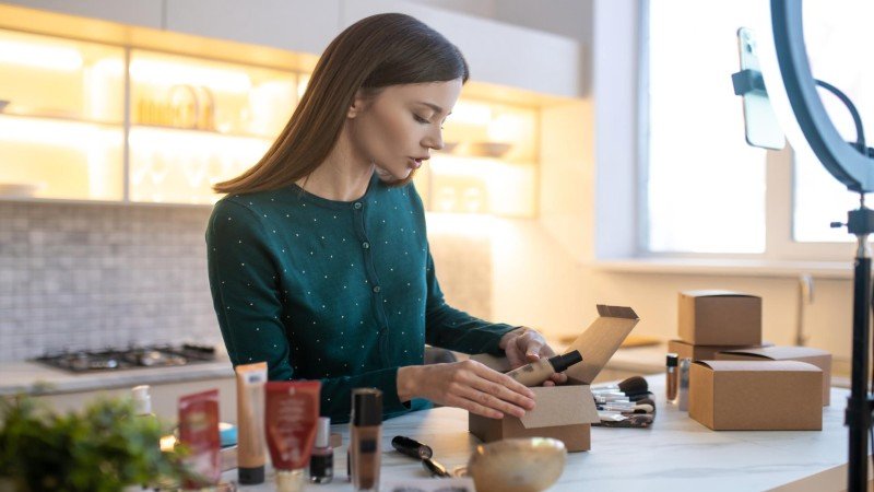 From Collection to Customisation: The Power of Cosmetic Item Trading